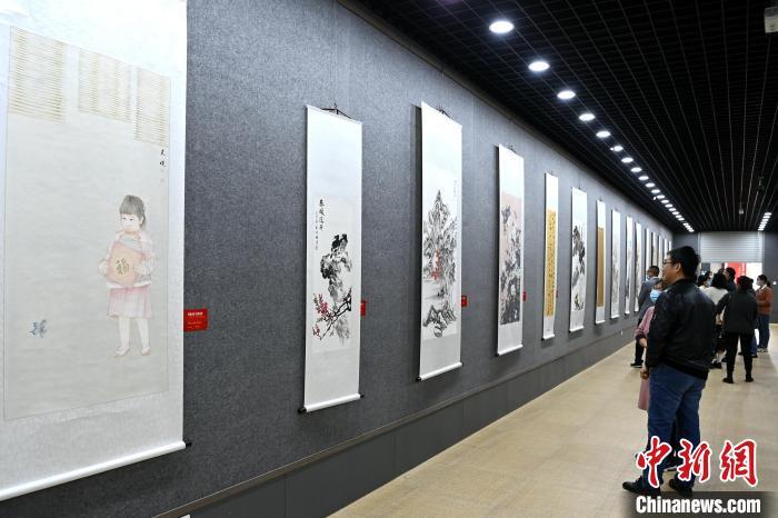 两岸女子书画作品邀请展在福建诏安举办