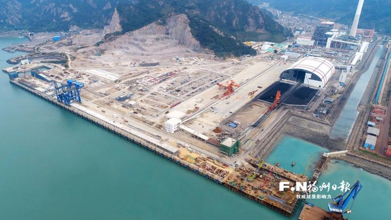 福州港罗源湾港区一个30万吨级泊位竣工