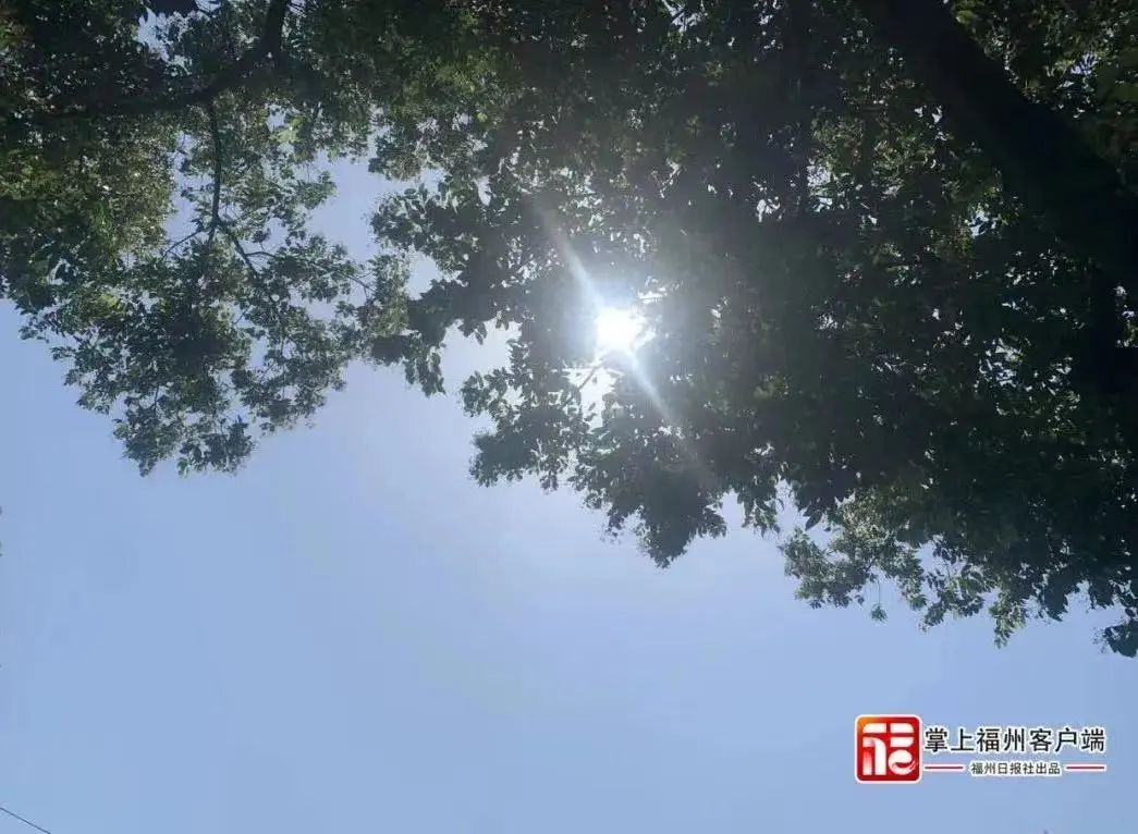 午后福州突降大雨！下周或飙至35℃！