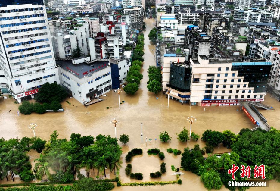福建三明：多处受淹 山洪灾害红色预警