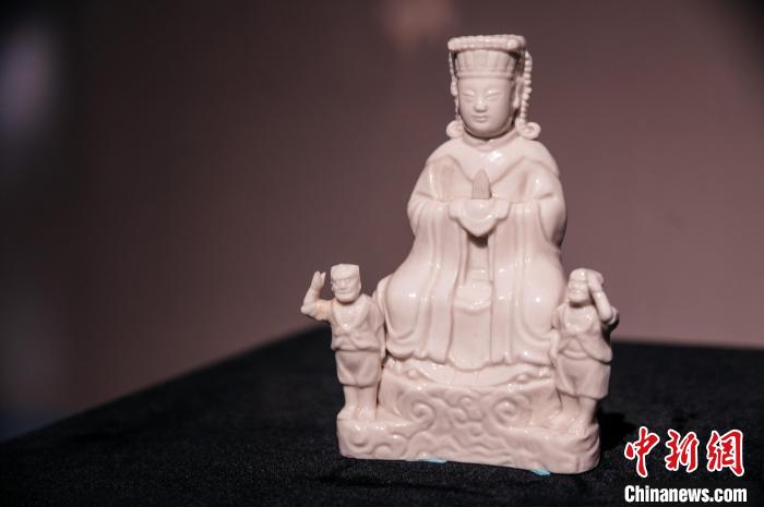 福建民间收藏古陶瓷展开幕 尽呈“福地瓷韵”