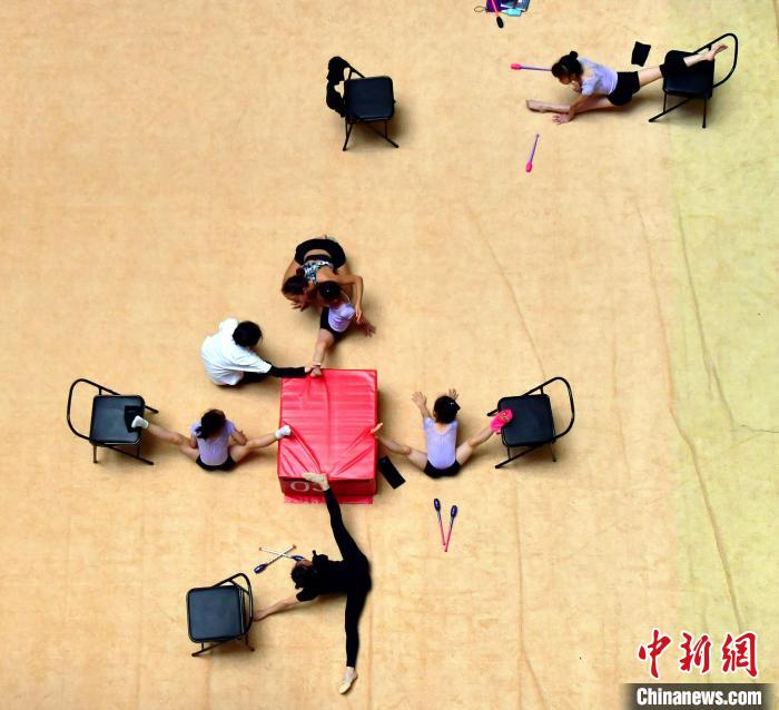 福州：暑期孩子学艺忙