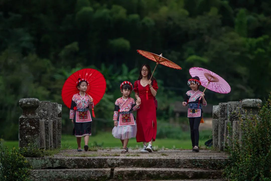 闽山闽水物华新•非凡十年｜罗源，双龙抱珠谱华章！