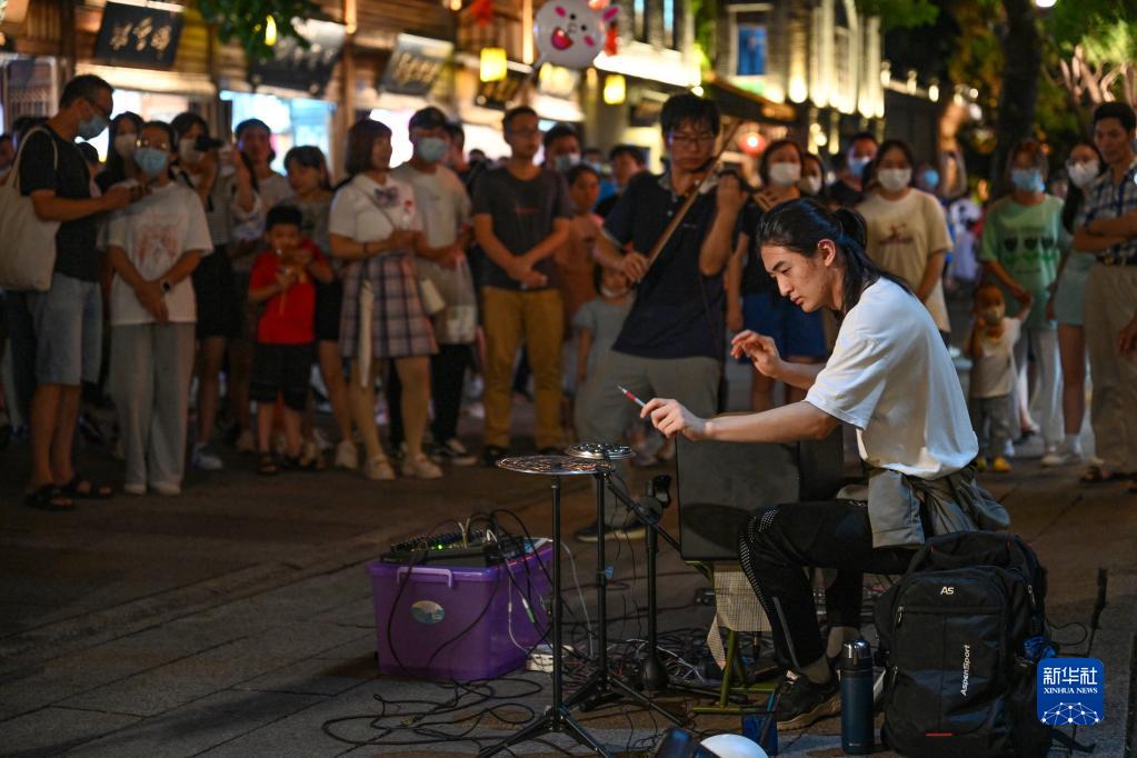 新华社关注福州假日夜经济