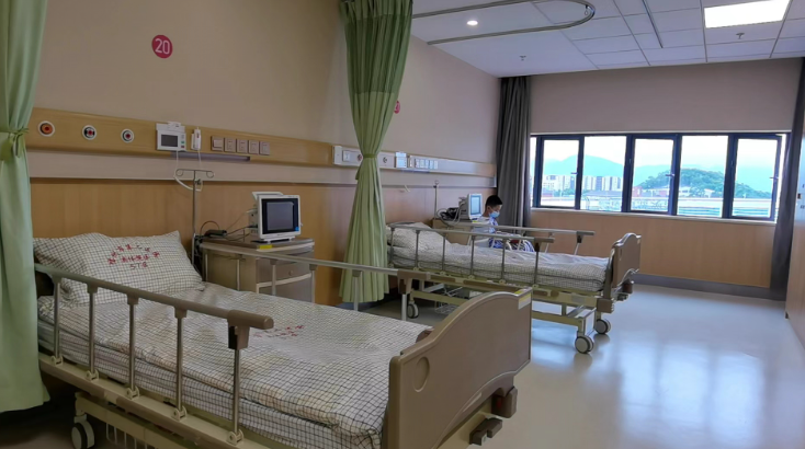 福州市第二医院奥体院区今日揭牌 开放4个病区200张床位