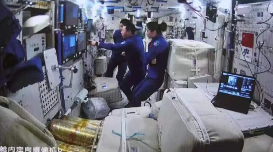 历史时刻！6位中国航天员，太空会师！