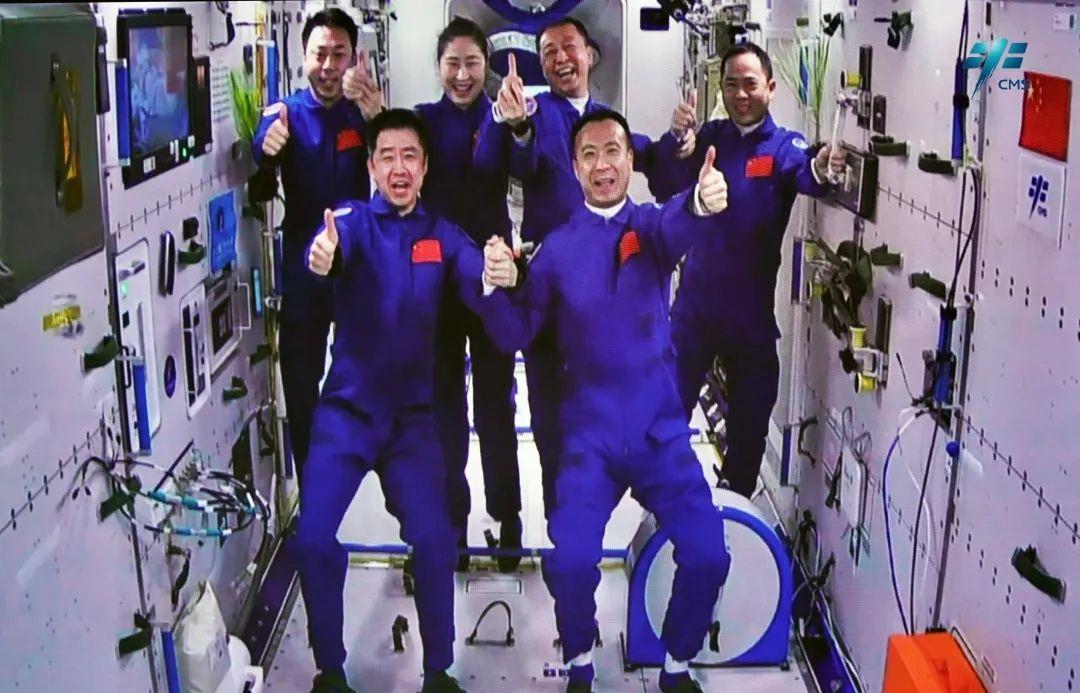 “太空之家”满员，6名航天员如何共同工作生活？