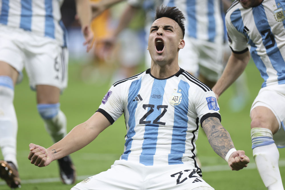 阿根廷队点球大战胜荷兰队晋级半决赛