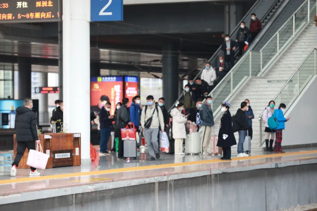 元旦假期南铁预计发送旅客146万人次，福建各车站有何举措？