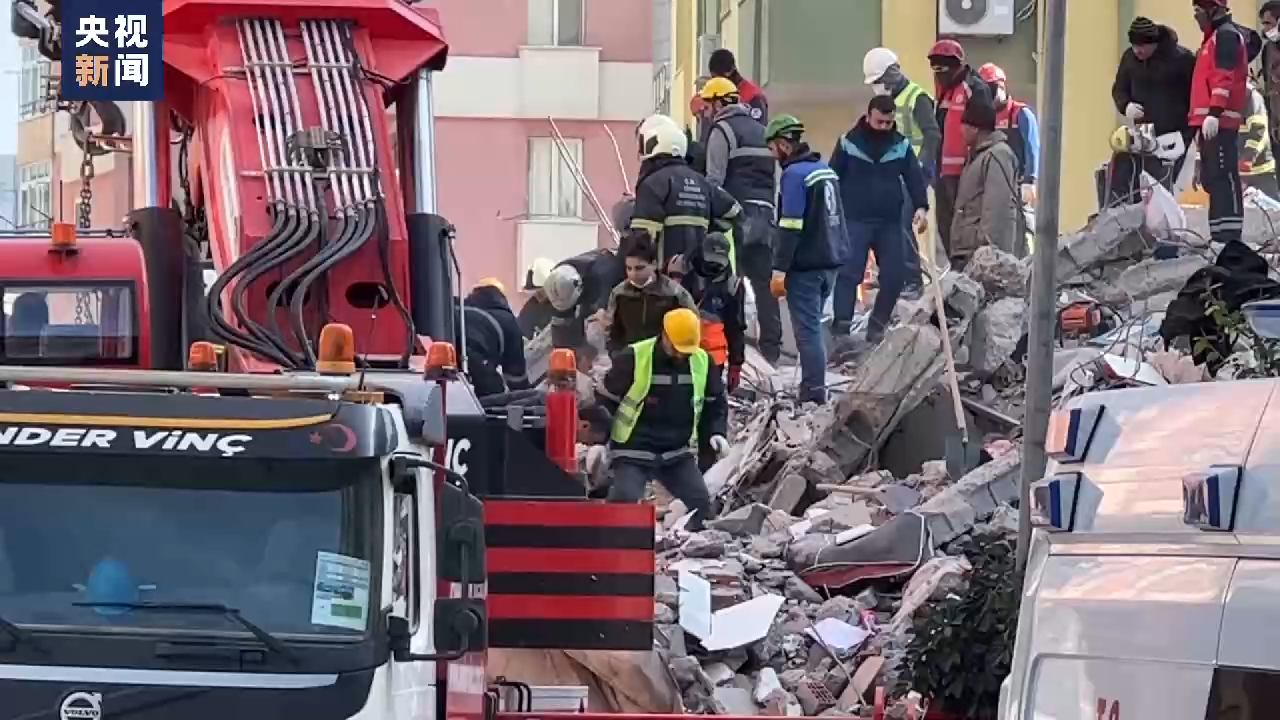 持续更新丨中国救援队参与救出一名土耳其地震男性幸存者