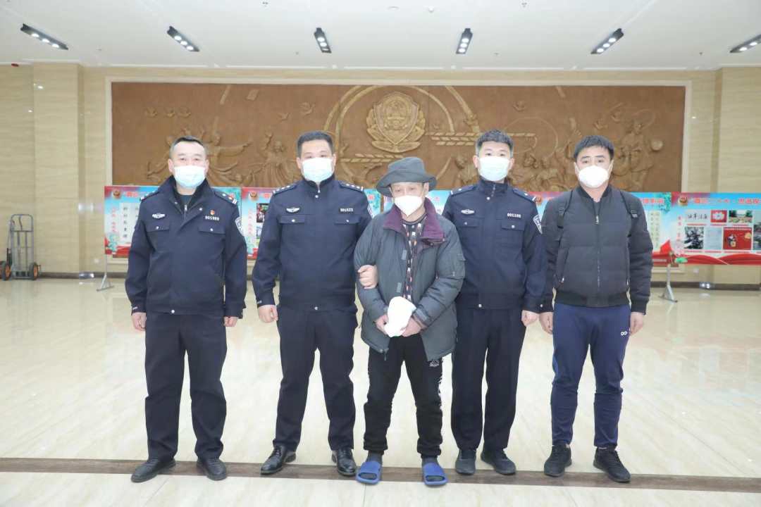 中国警方自俄罗斯成功引渡1名杀害民警的犯罪嫌疑人
