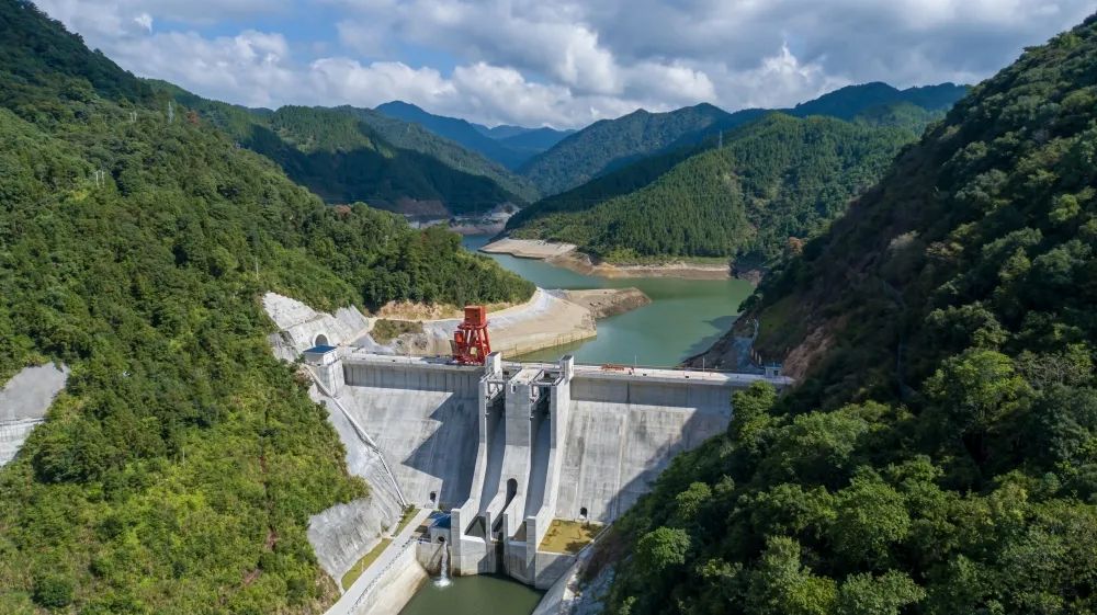 永泰抽水蓄能电站全容量投产发电