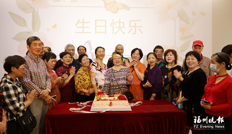 福州：60位老人共度生日
