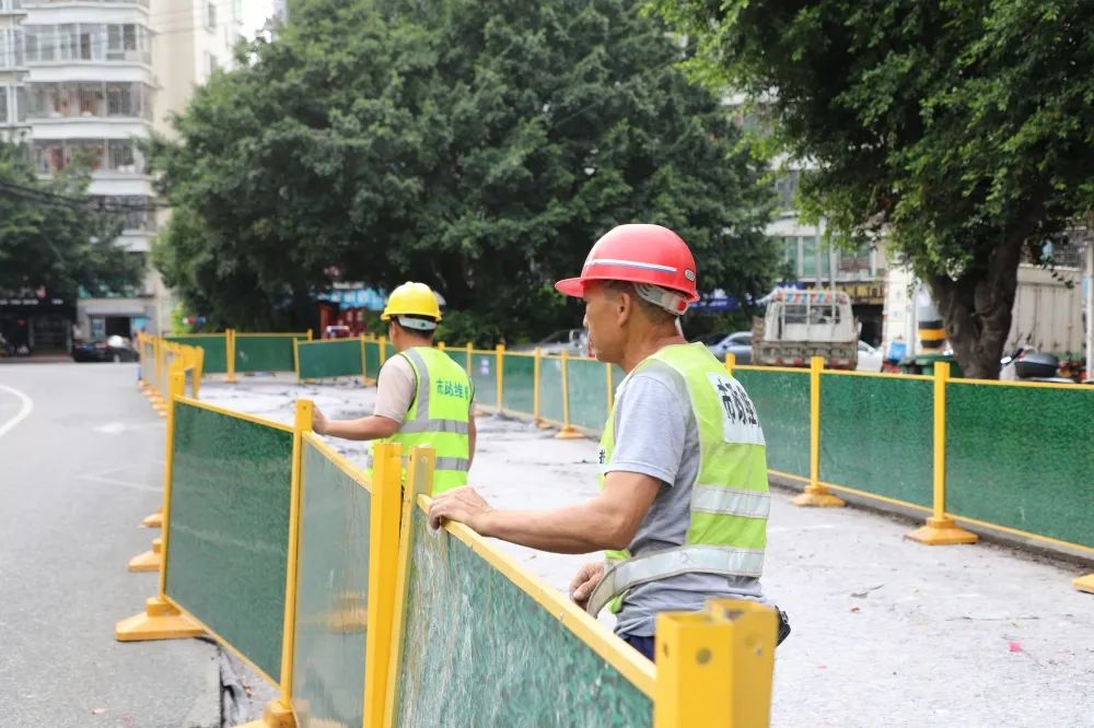 永泰这条市政道路进行路面修缮 5月底完工