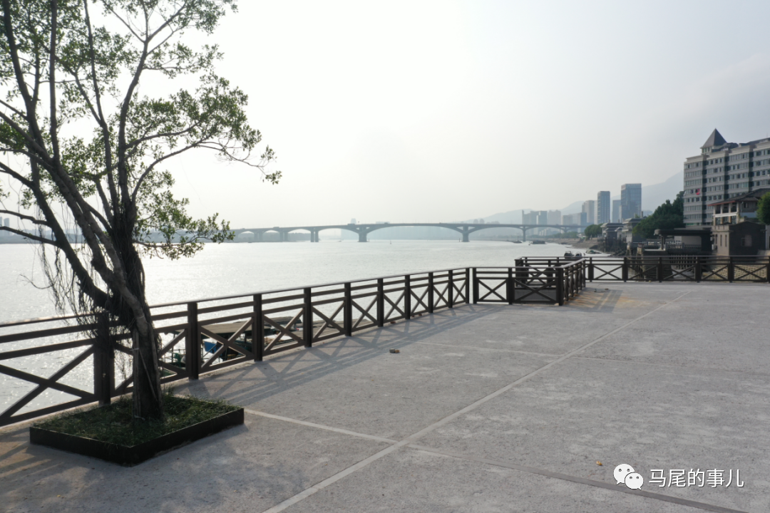 打通沿江慢行步道 马尾船政官街桥建成
