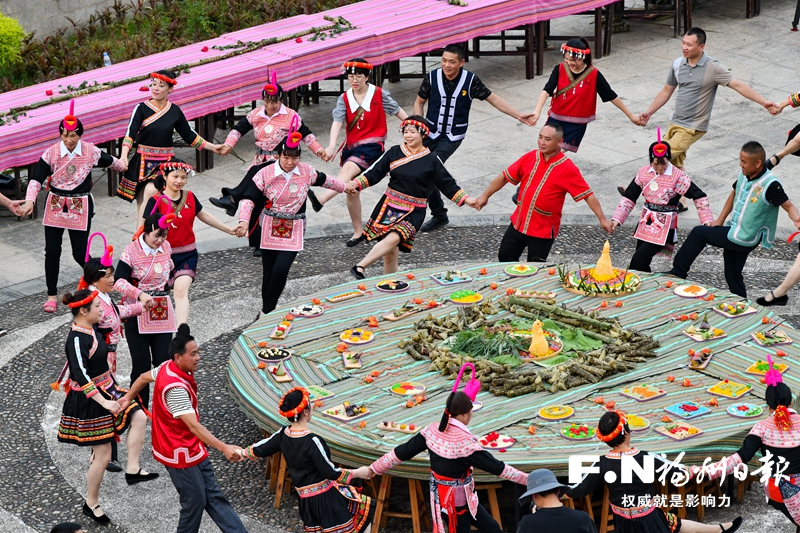 罗源畲乡群众欢歌笑语过“五月节”