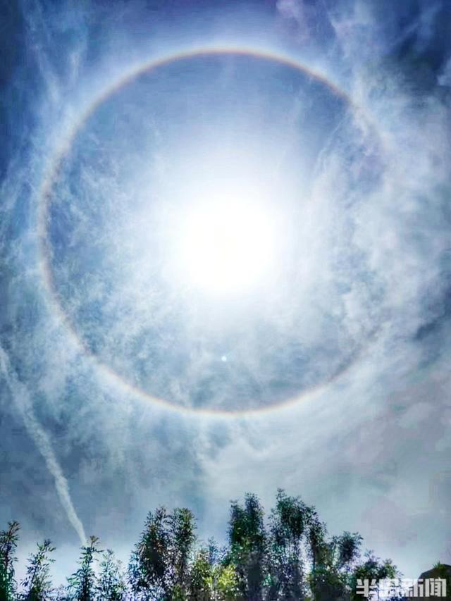 奇观！青岛上空惊现超大日晕