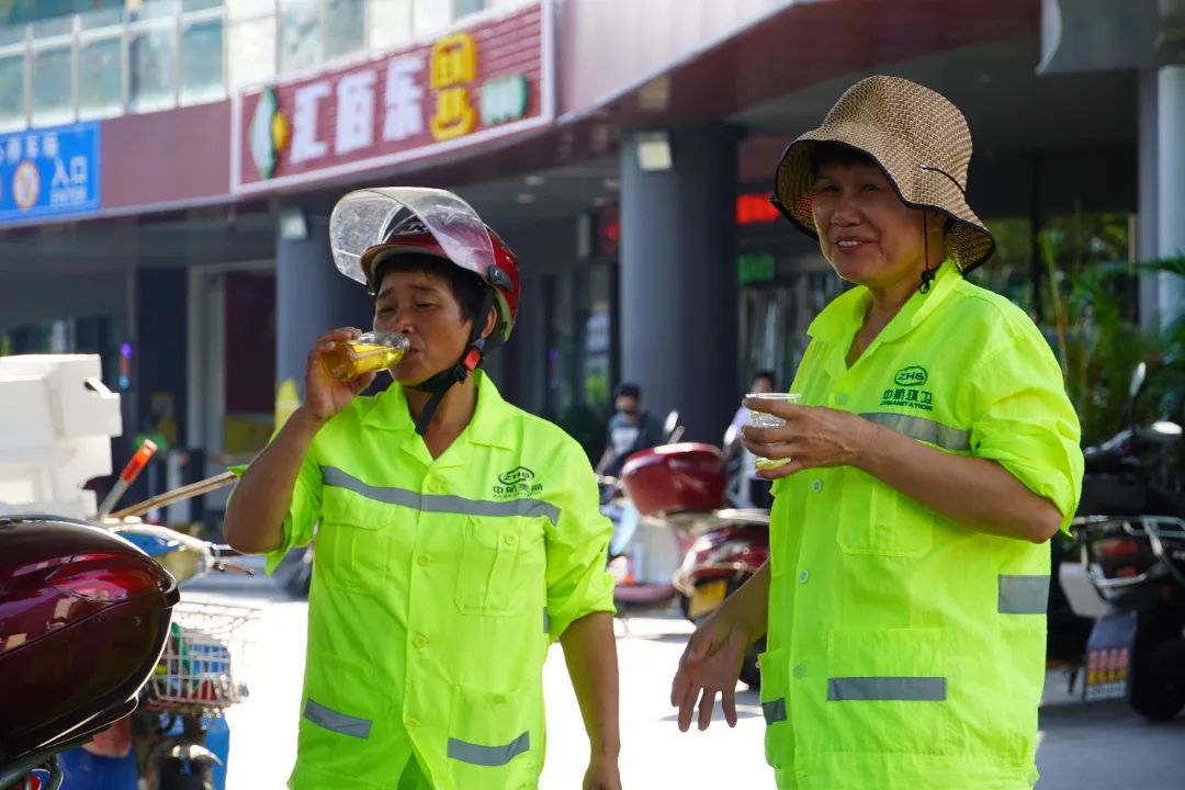 战高温！他们用汗水守护闽清的“颜值”