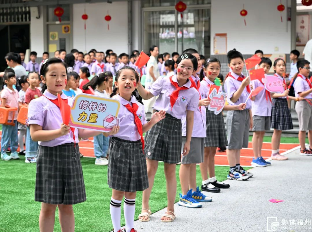 开学！“全面两孩”迎来入学高峰！