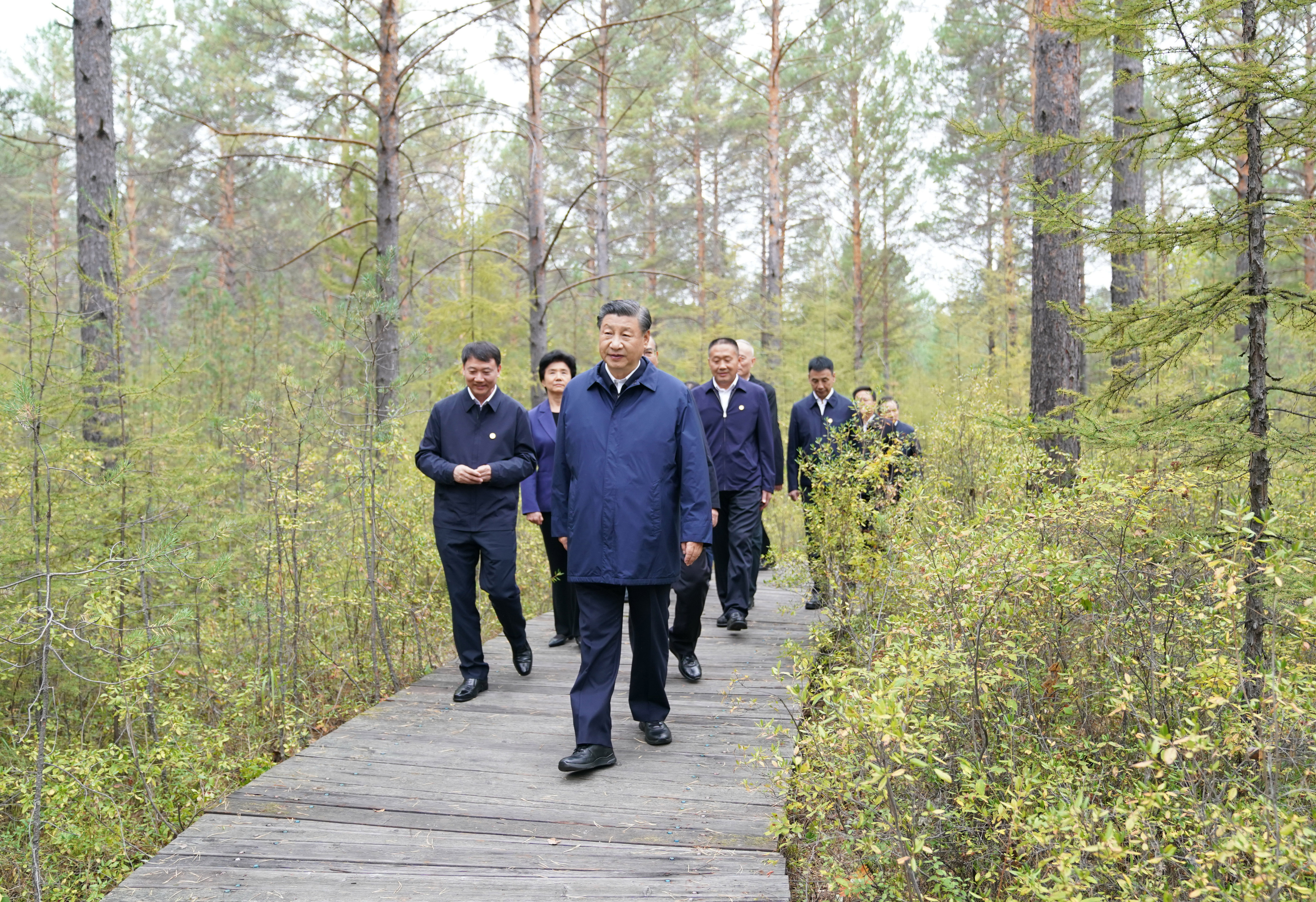 习近平在黑龙江考察时强调 牢牢把握在国家发展大局中的战略定位 奋力开创黑龙江高质量发展新局面