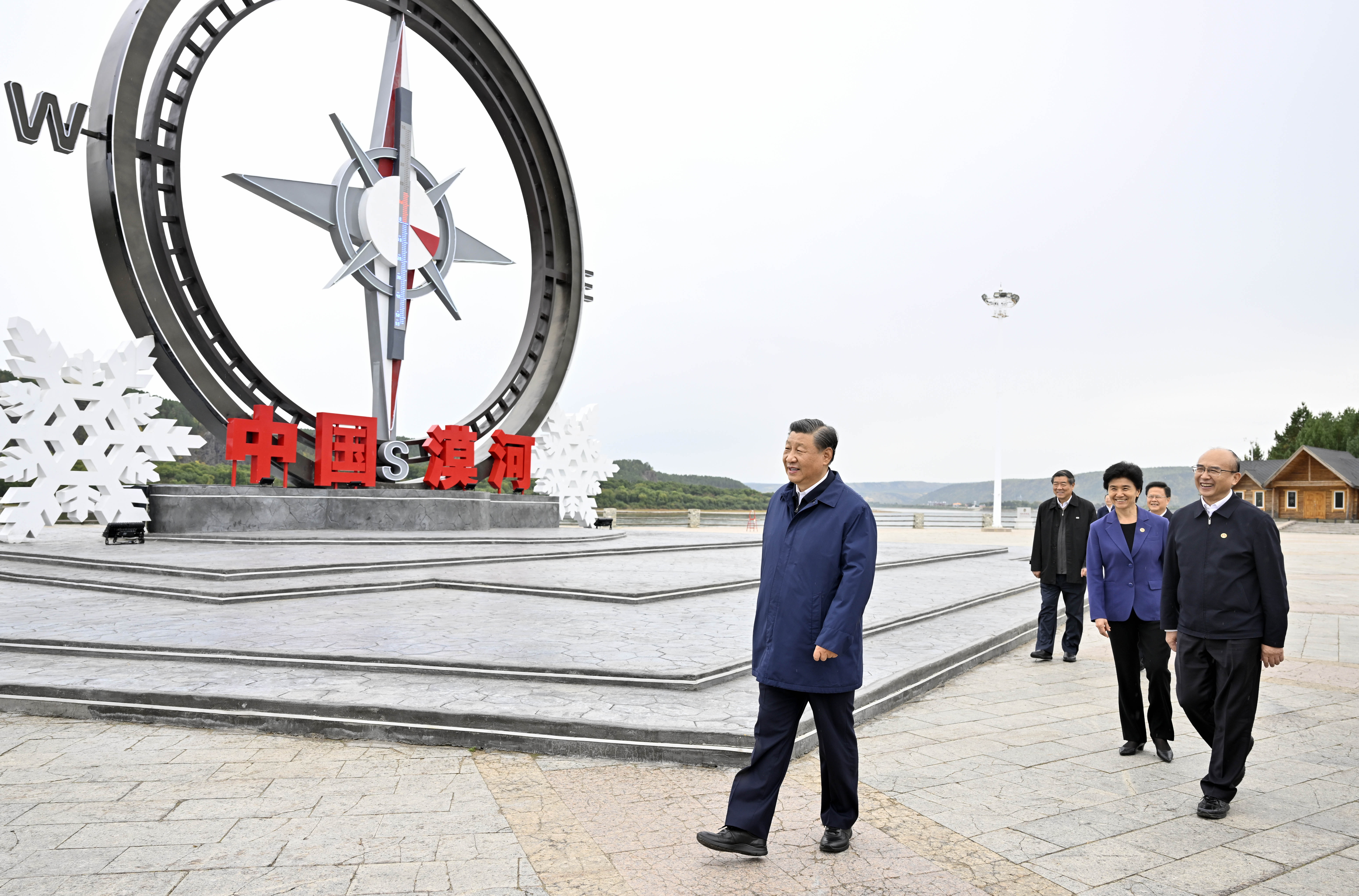 习近平在黑龙江考察时强调 牢牢把握在国家发展大局中的战略定位 奋力开创黑龙江高质量发展新局面