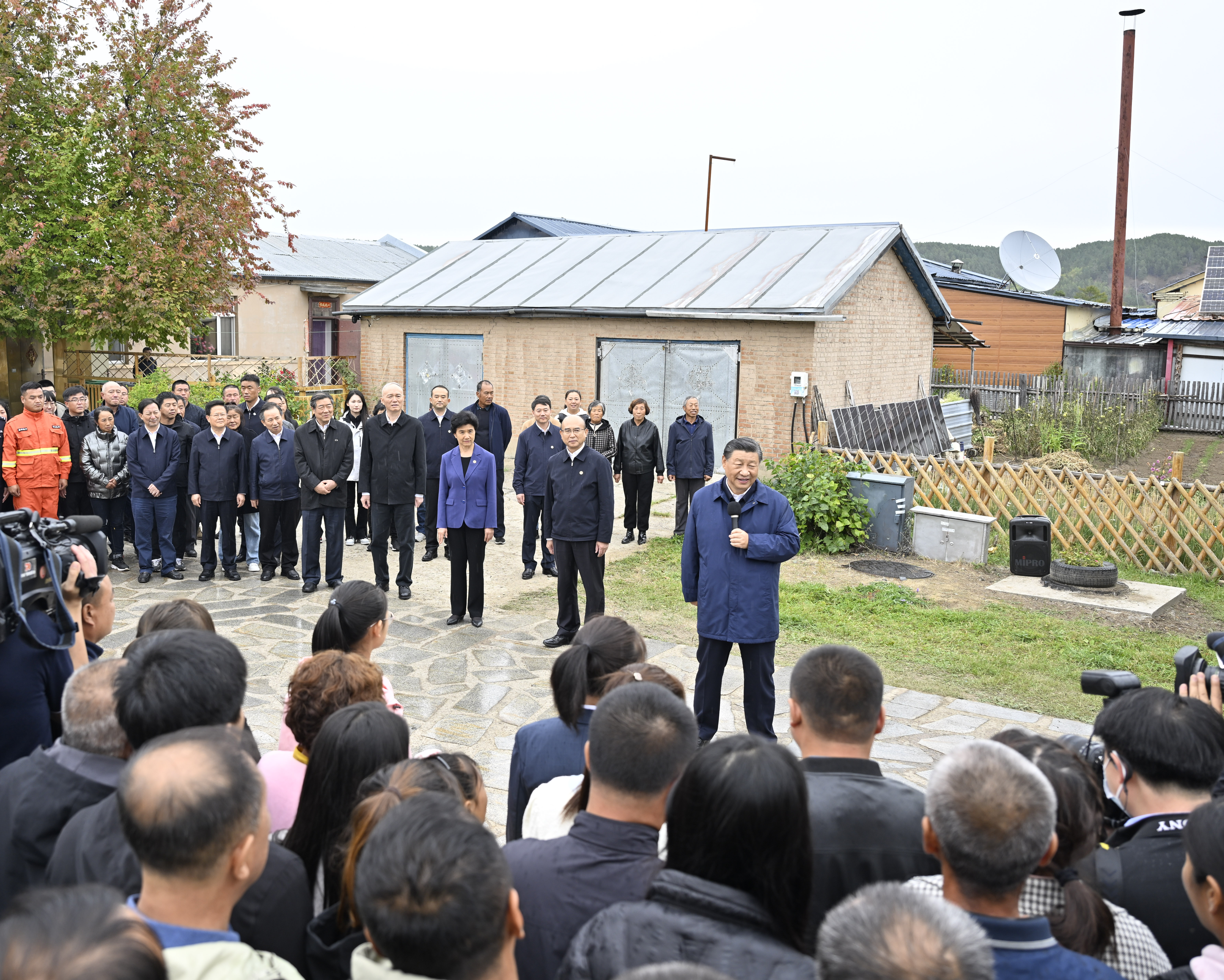 习近平在黑龙江考察时强调 牢牢把握在国家发展大局中的战略定位 奋力开创黑龙江高质量发展新局面