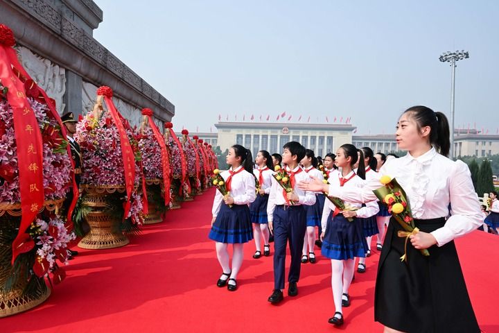 愿得此身长报国——写在第十个烈士纪念日到来之际