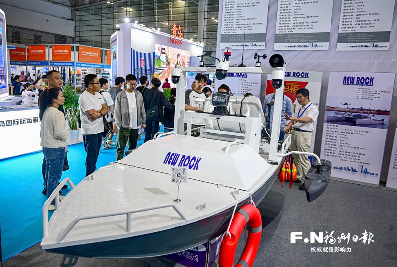 2023中国海洋装备博览会颁出五类大奖 周末逛展会可免费体验船模制作