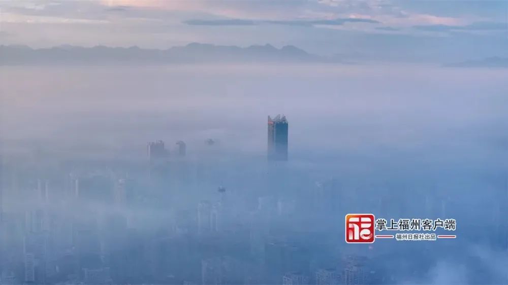 刷屏了！今早福州这一幕，太罕见！