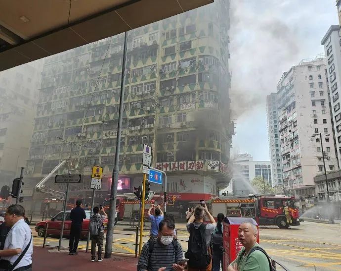 香港佐敦道大厦火灾死亡人数升至2人