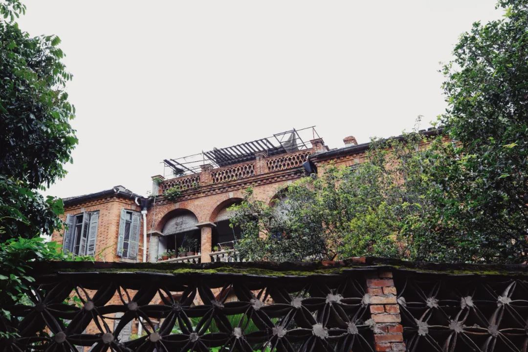 有声书｜万春巷8号，不只是一栋楼……