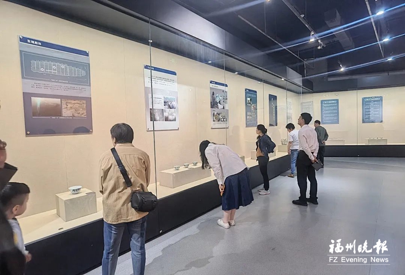 福州市博物馆“碗礁一号”文物展在新疆开展