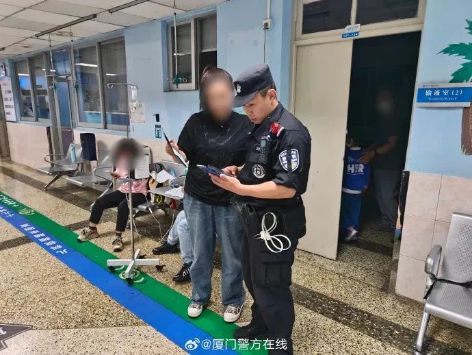 ​事发福建街头！他们及时出手！