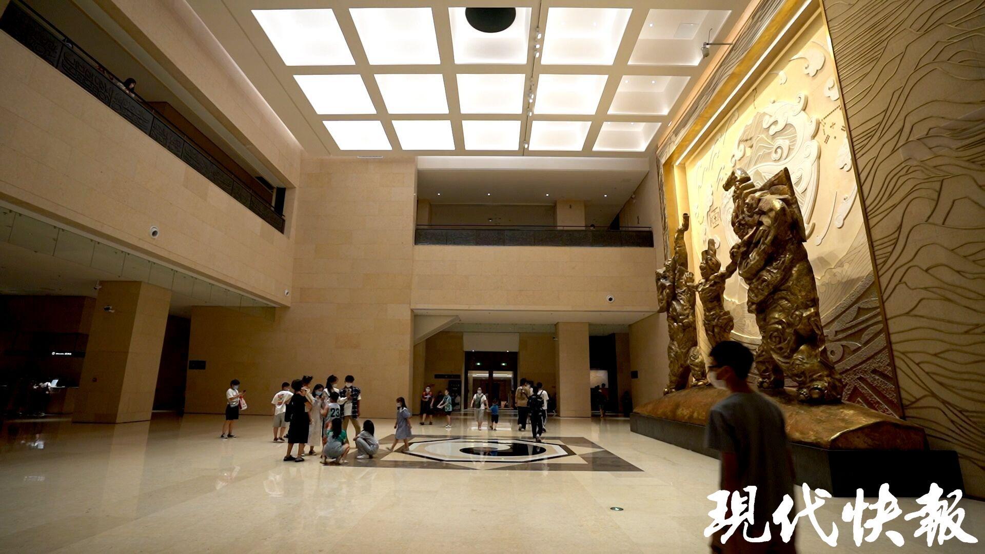 博物致知｜从六朝博物馆“最美落地窗”，见中国知世界