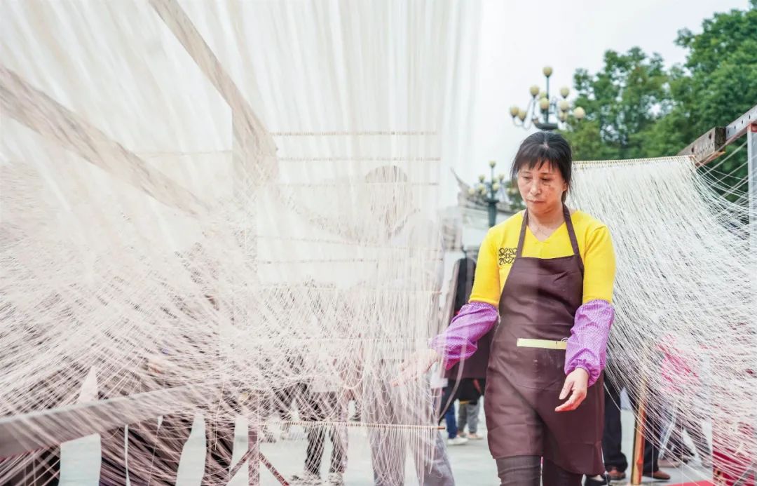 有声书 | 一碗线面，牵挂着家乡的味道