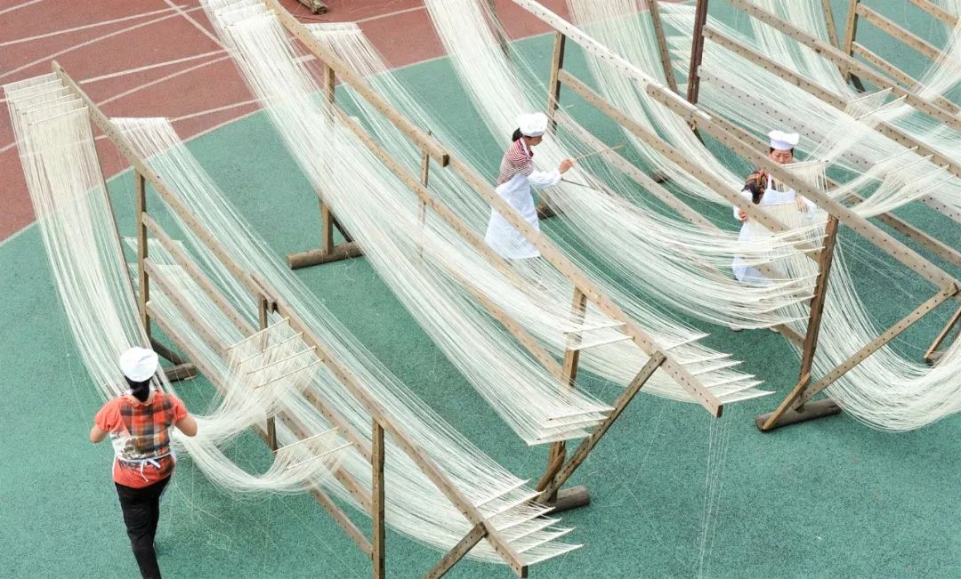 有声书 | 一碗线面，牵挂着家乡的味道