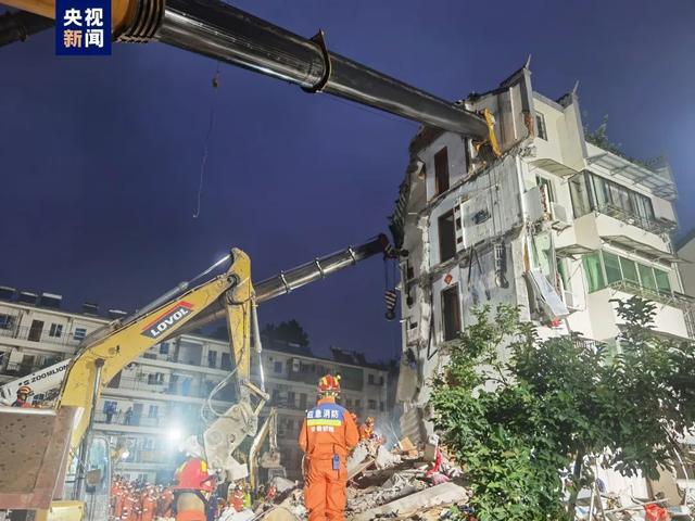 痛心！安徽一居民楼坍塌，已致4人遇难