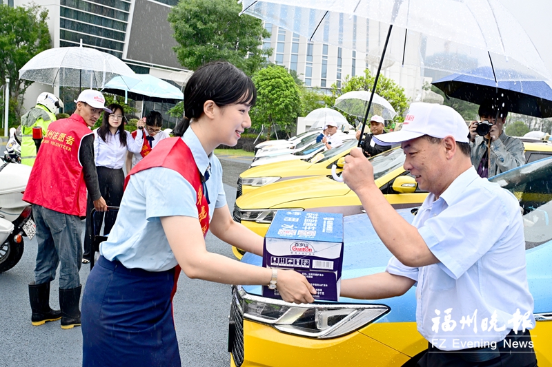 “高考直通车”发车了！今年千车助考 优先驶向考点