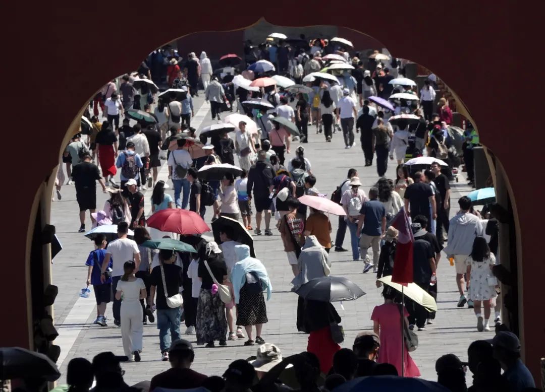 40℃高温来袭！橙色预警持续发布