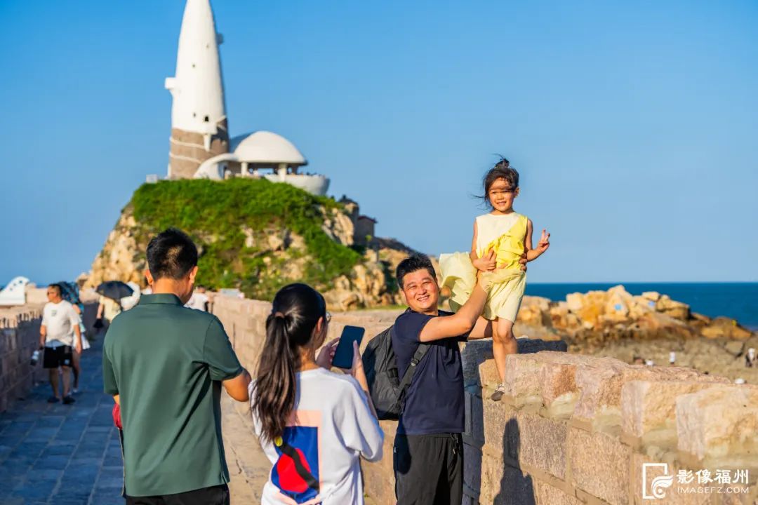 这个夏天，总要去看一次海吧！