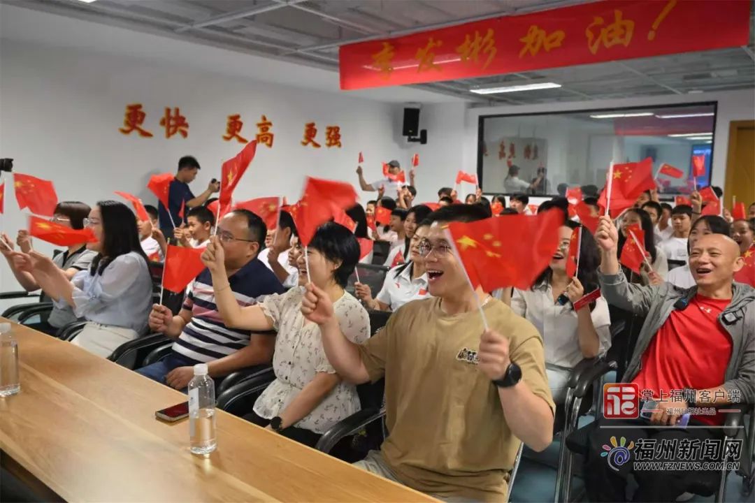 李发彬夺金！福州市委、市政府发出贺电！