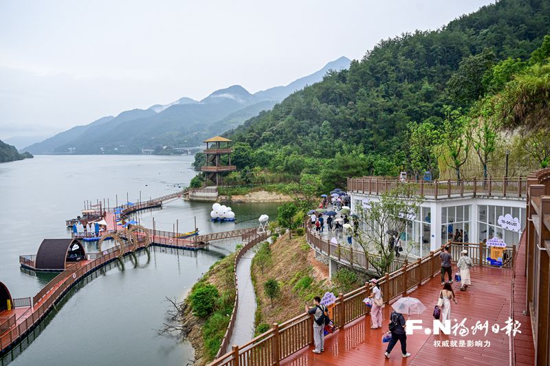 “后花园”里群芳艳 山水闽清万象新