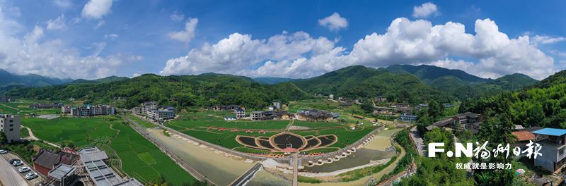 “后花园”里群芳艳 山水闽清万象新