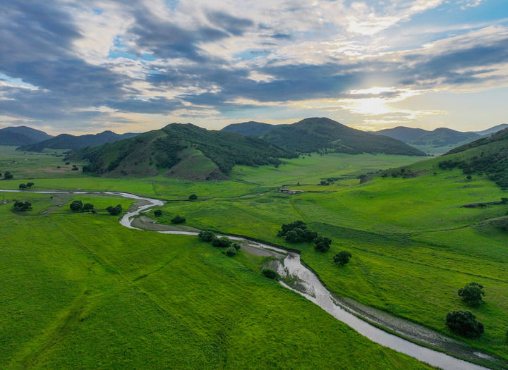 再迎风口！十个关键词重新定义中国西部丨新华深读