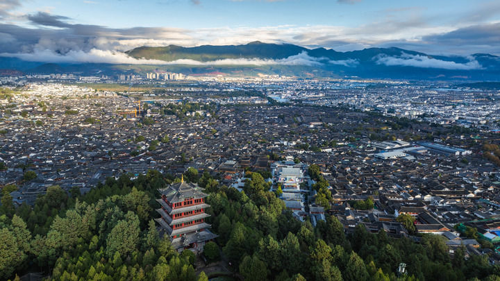 再迎风口！十个关键词重新定义中国西部丨新华深读