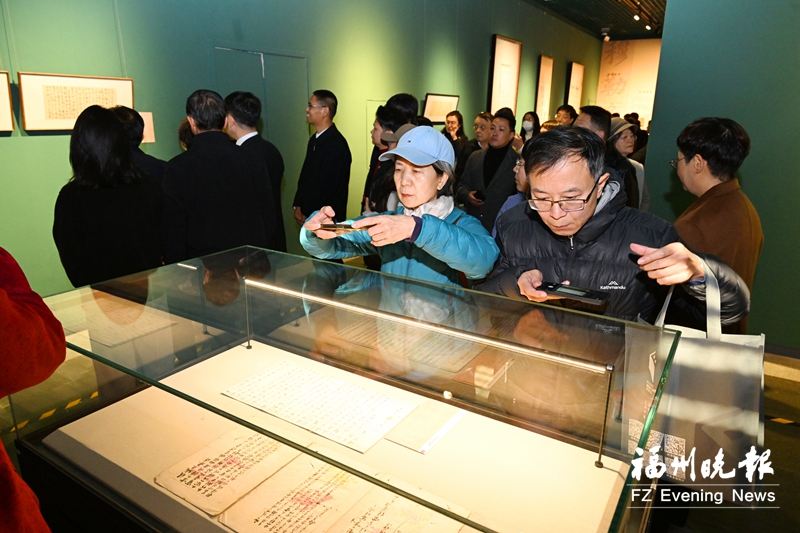 “先生回家”展览在省博举行 展出严复与近代中国名人作品