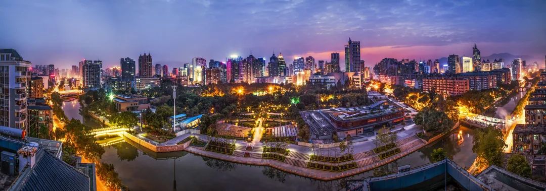 降温了，泡温泉才是正经事