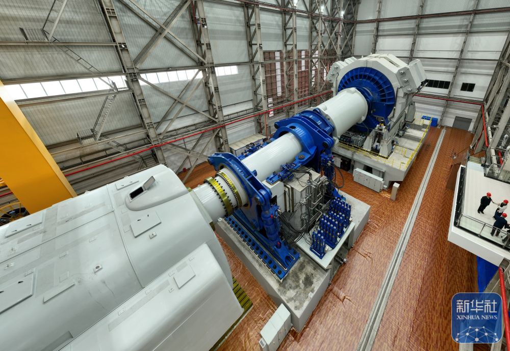 国家级海上风电研究与试验检测基地传动链平台建成投运