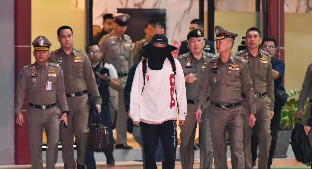 人口贩运受害者、中国籍演员王星今日晚间将乘机回国