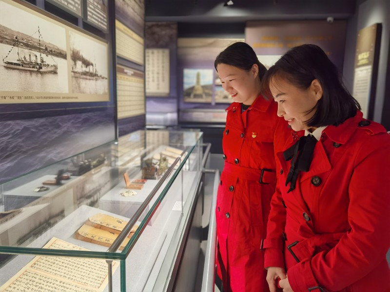 中共福州市晋安区教师进修学校附属幼儿园支部委员会开展主题党日活动